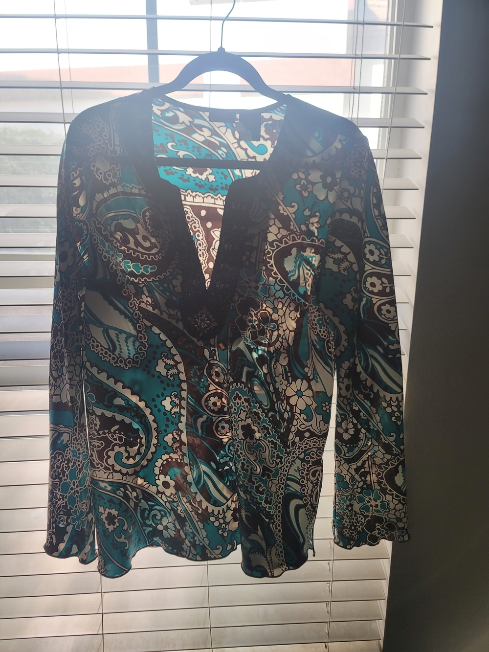 Nicole Teal Paisley V-Neck Long Sleeve Blouse (NWOT)
